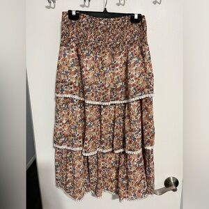Floral tiered skirt